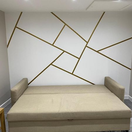 Goodmayes One Bedroom Apartment מראה חיצוני תמונה