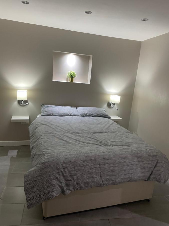 Goodmayes One Bedroom Apartment מראה חיצוני תמונה